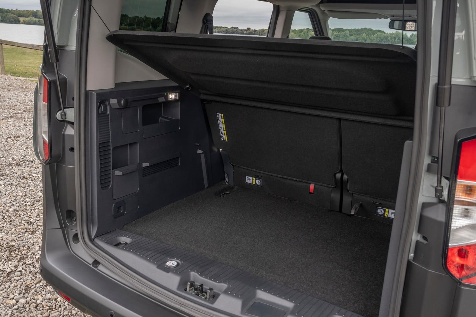 2024 - FORD E-TOURNEO COURIER, foto 45