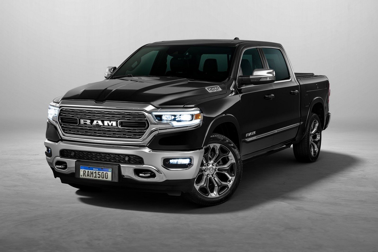2023 - RAM 1500 LIMITED, foto 2