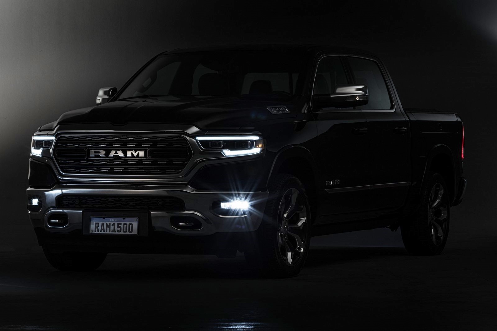2023 - RAM 1500 LIMITED, foto 3