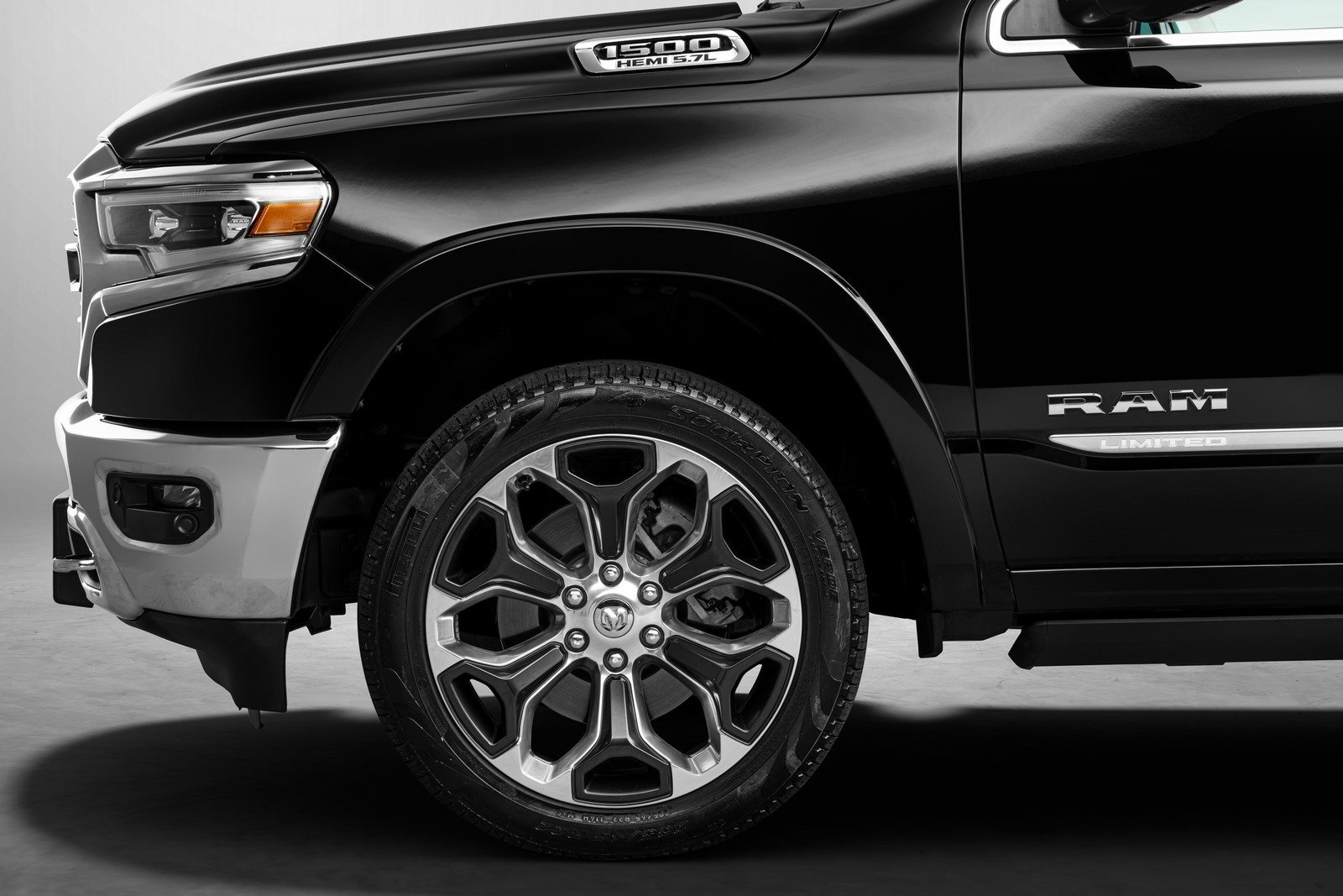 2023 - RAM 1500 LIMITED, foto 27