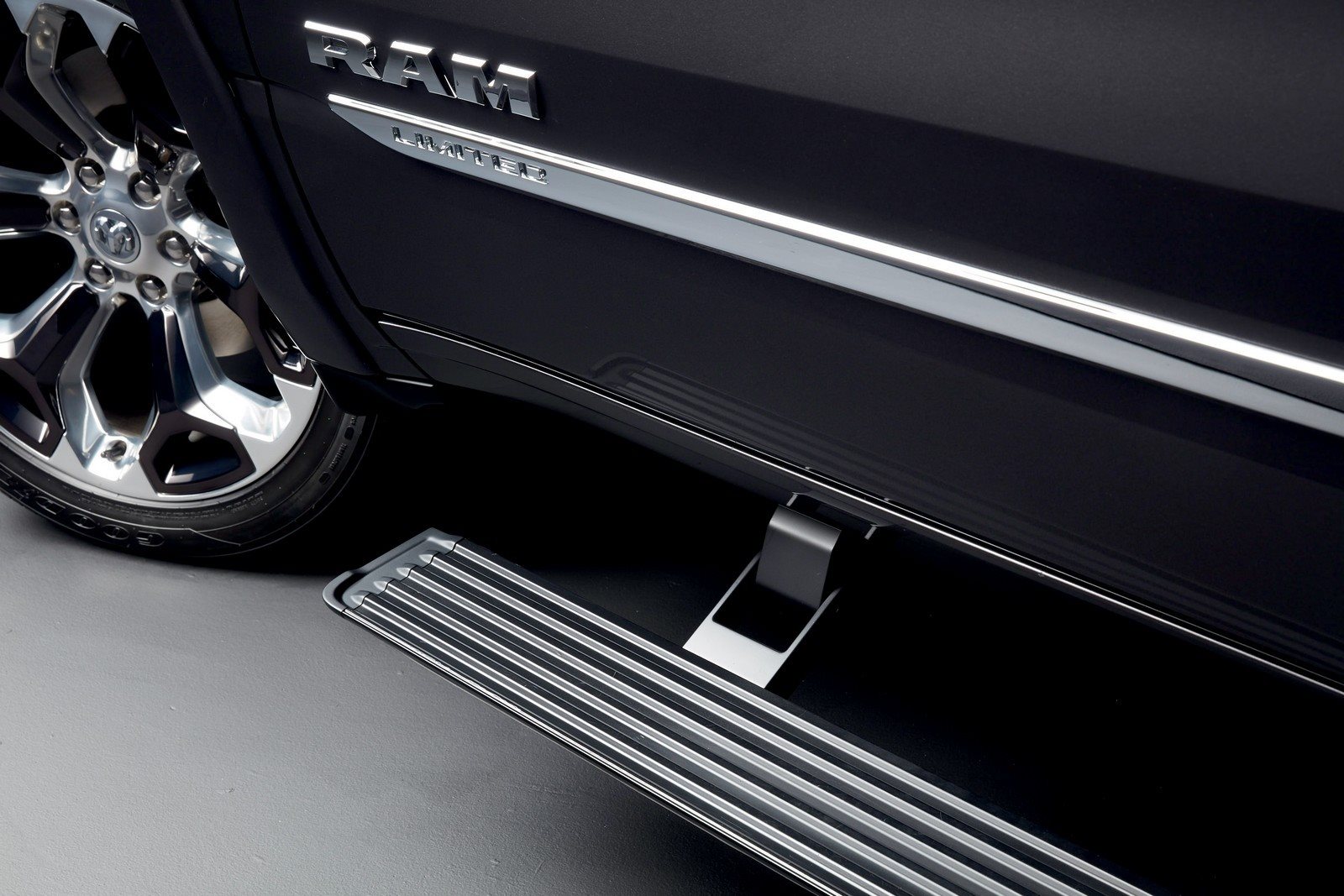 2023 - RAM 1500 LIMITED, foto 143