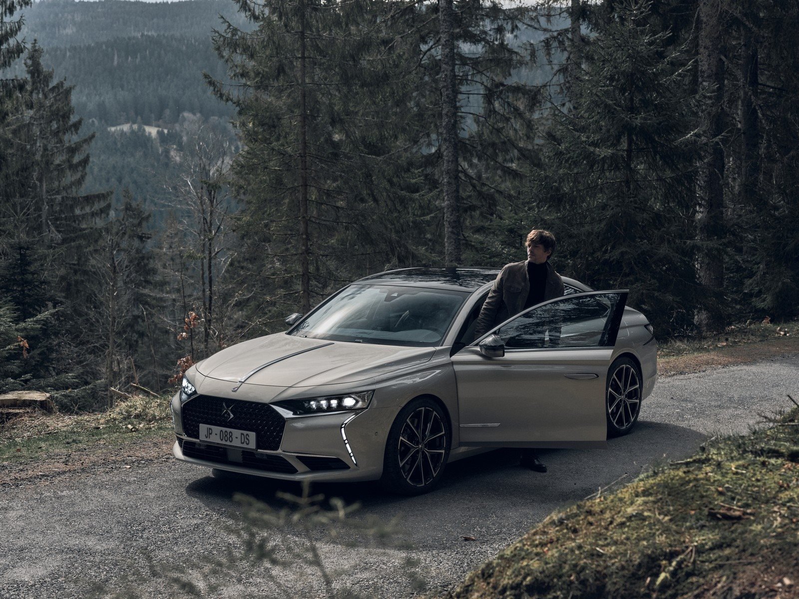 2023 - DS 9 ESPRIT DE VOYAGE, foto 1