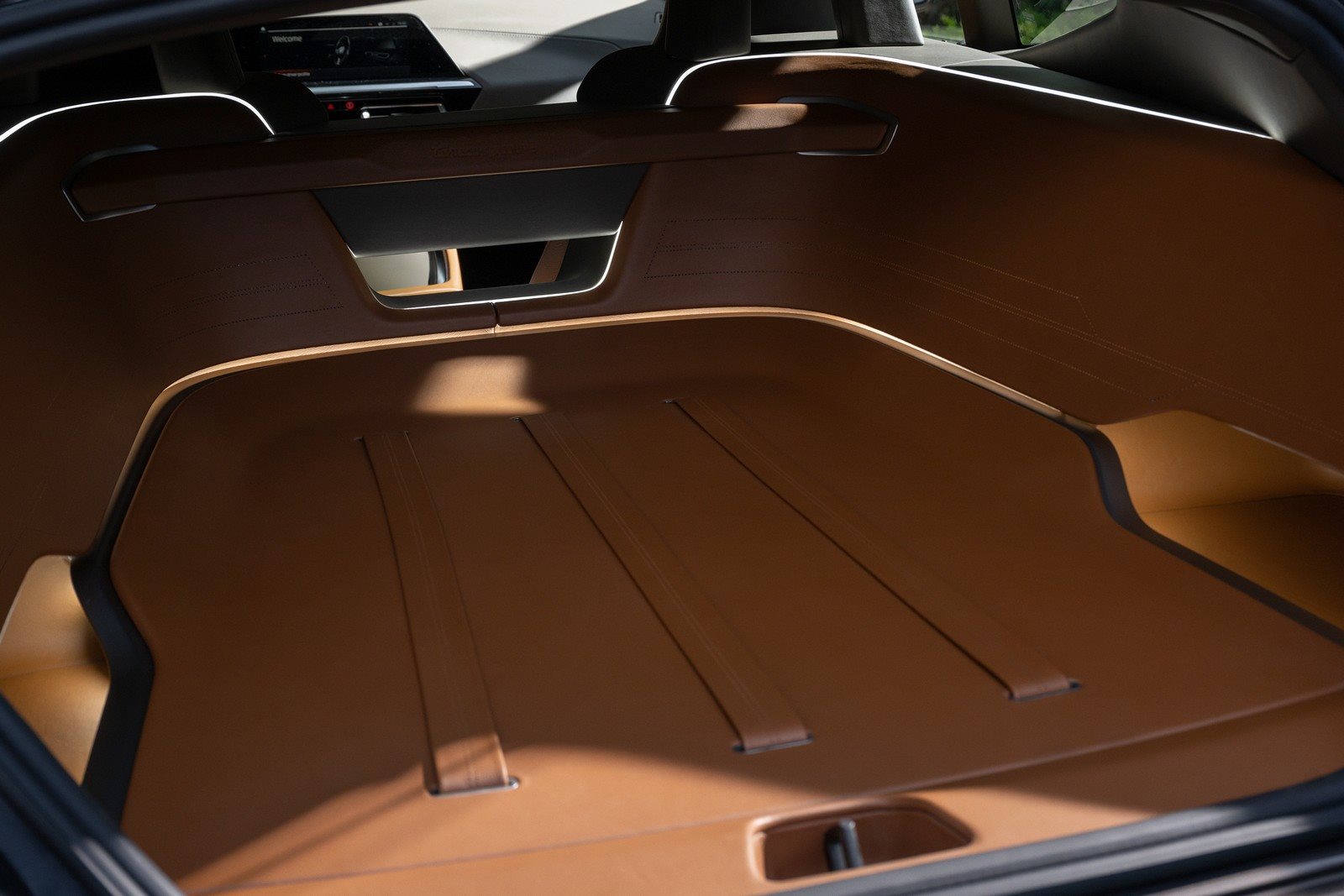 2023 - BMW CONCEPT TOURING COUPE, foto 43