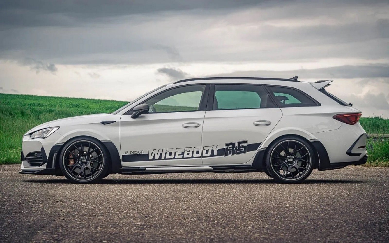2023 - CUPRA LEÓN SPORTSTOURER BY JE DESIGN, foto 6