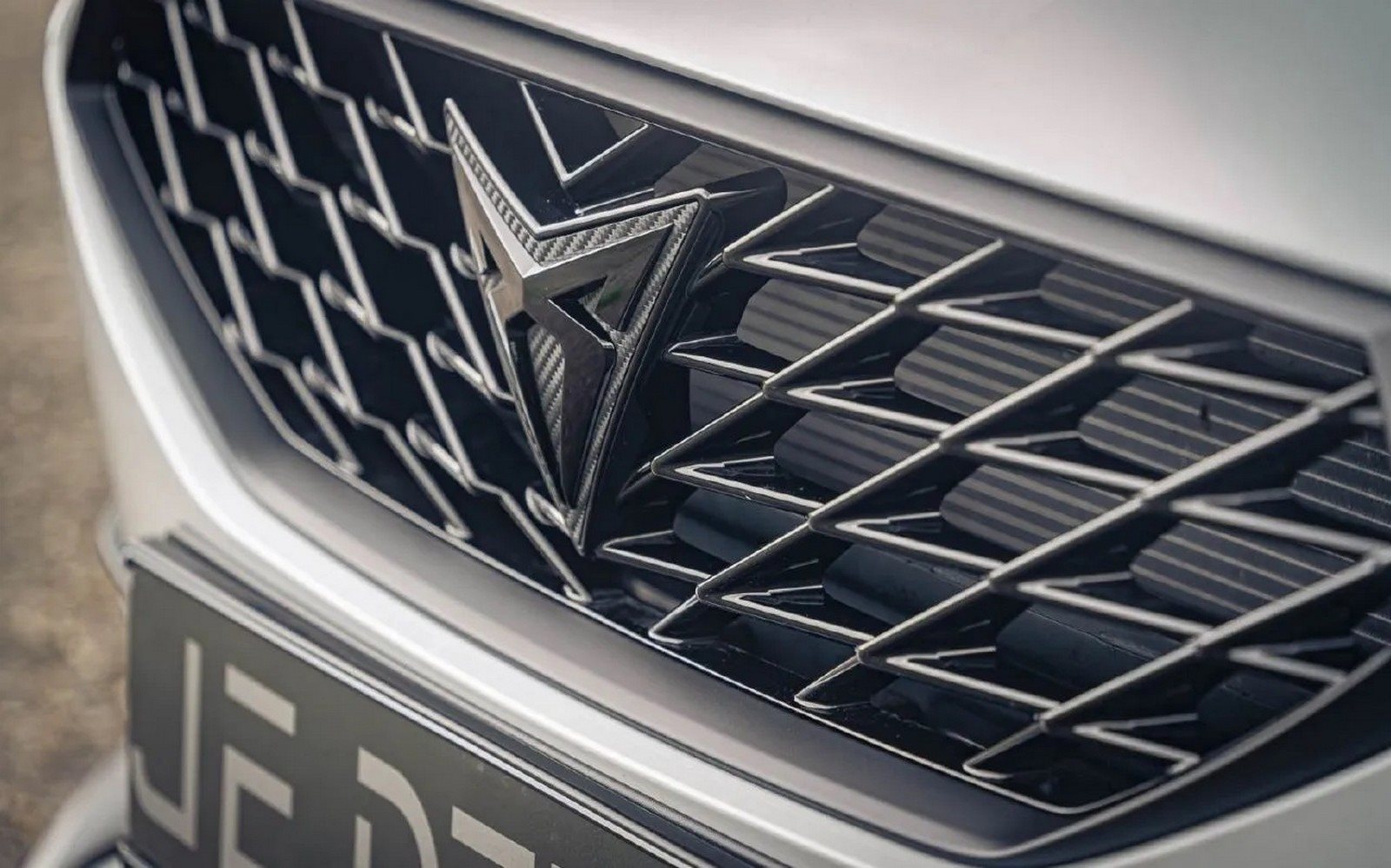 2023 - CUPRA LEÓN SPORTSTOURER BY JE DESIGN, foto 12