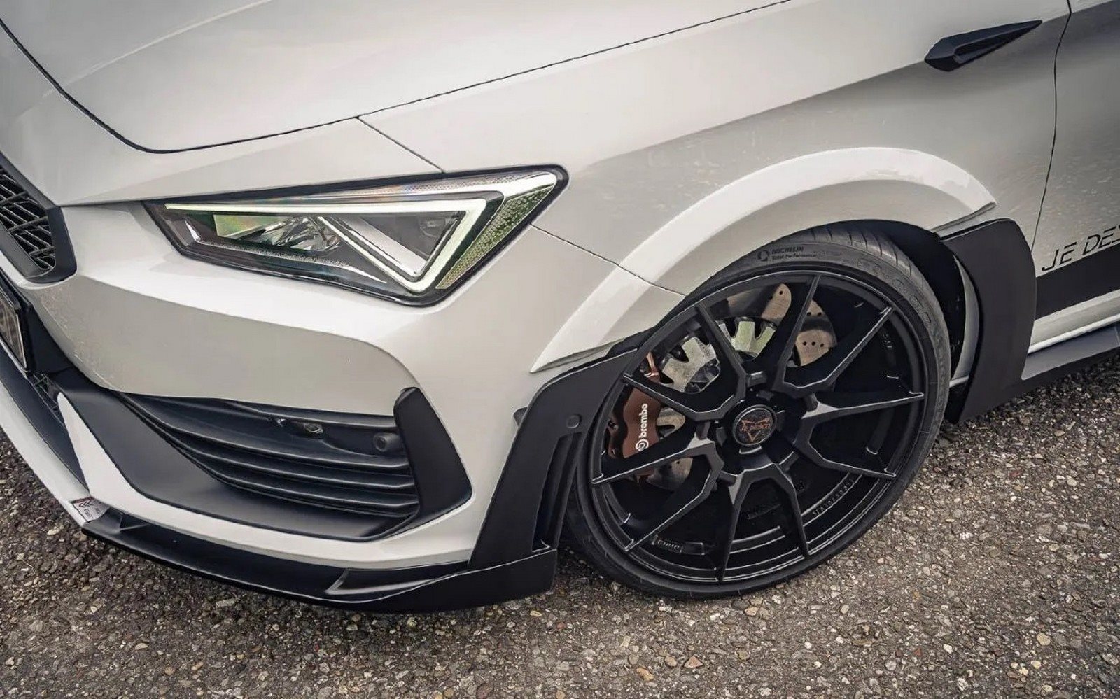 2023 - CUPRA LEÓN SPORTSTOURER BY JE DESIGN, foto 14