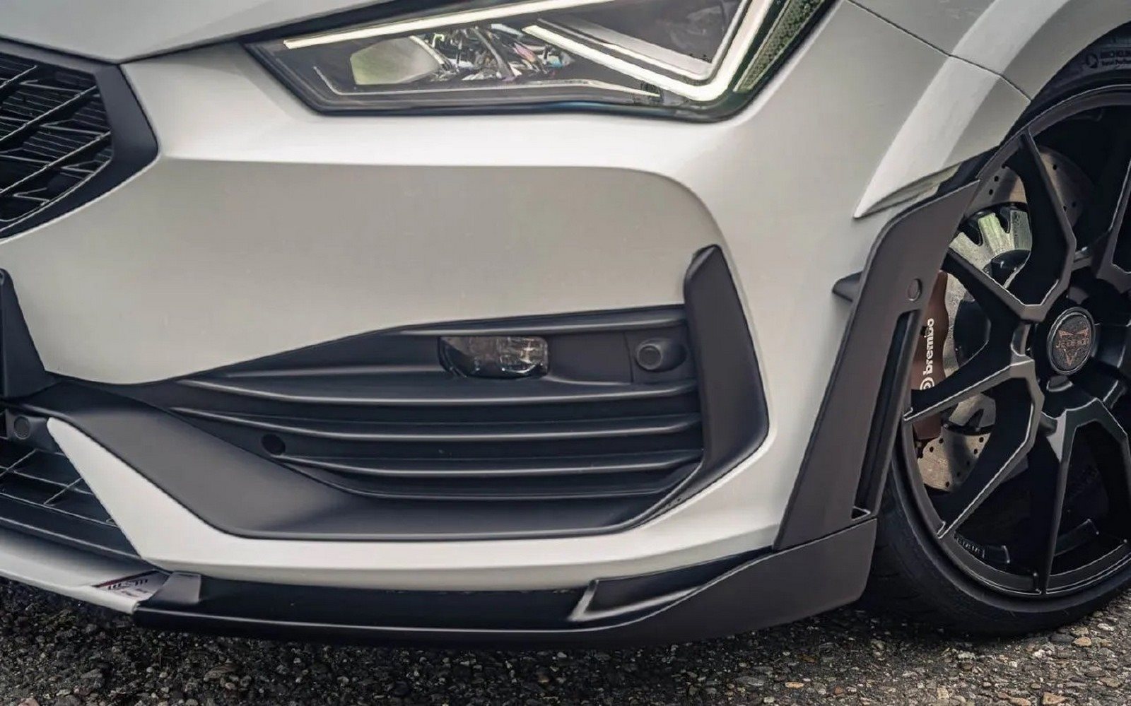 2023 - CUPRA LEÓN SPORTSTOURER BY JE DESIGN, foto 15