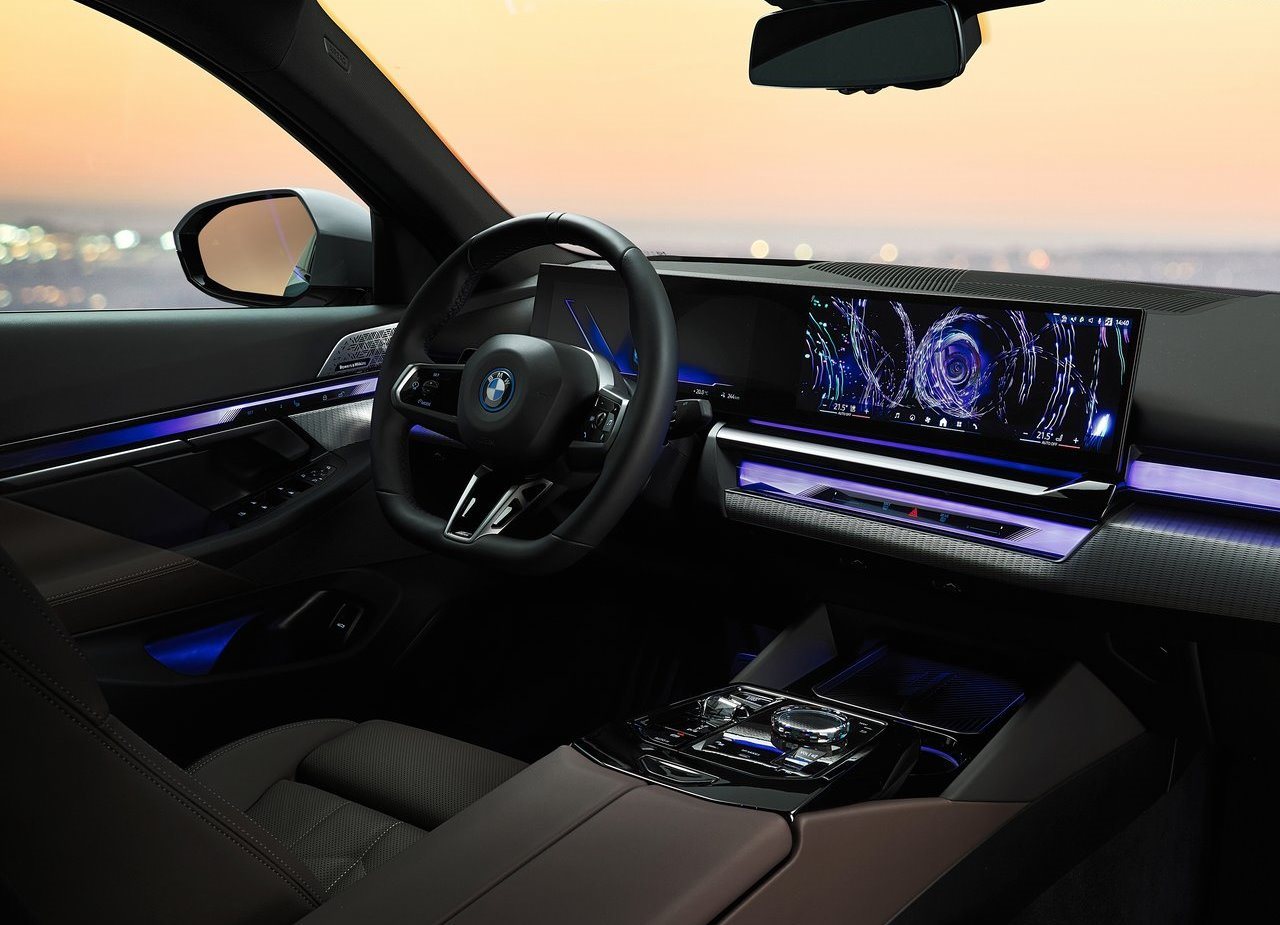 2024 - BMW 5 SERIES SEDAN, foto 7