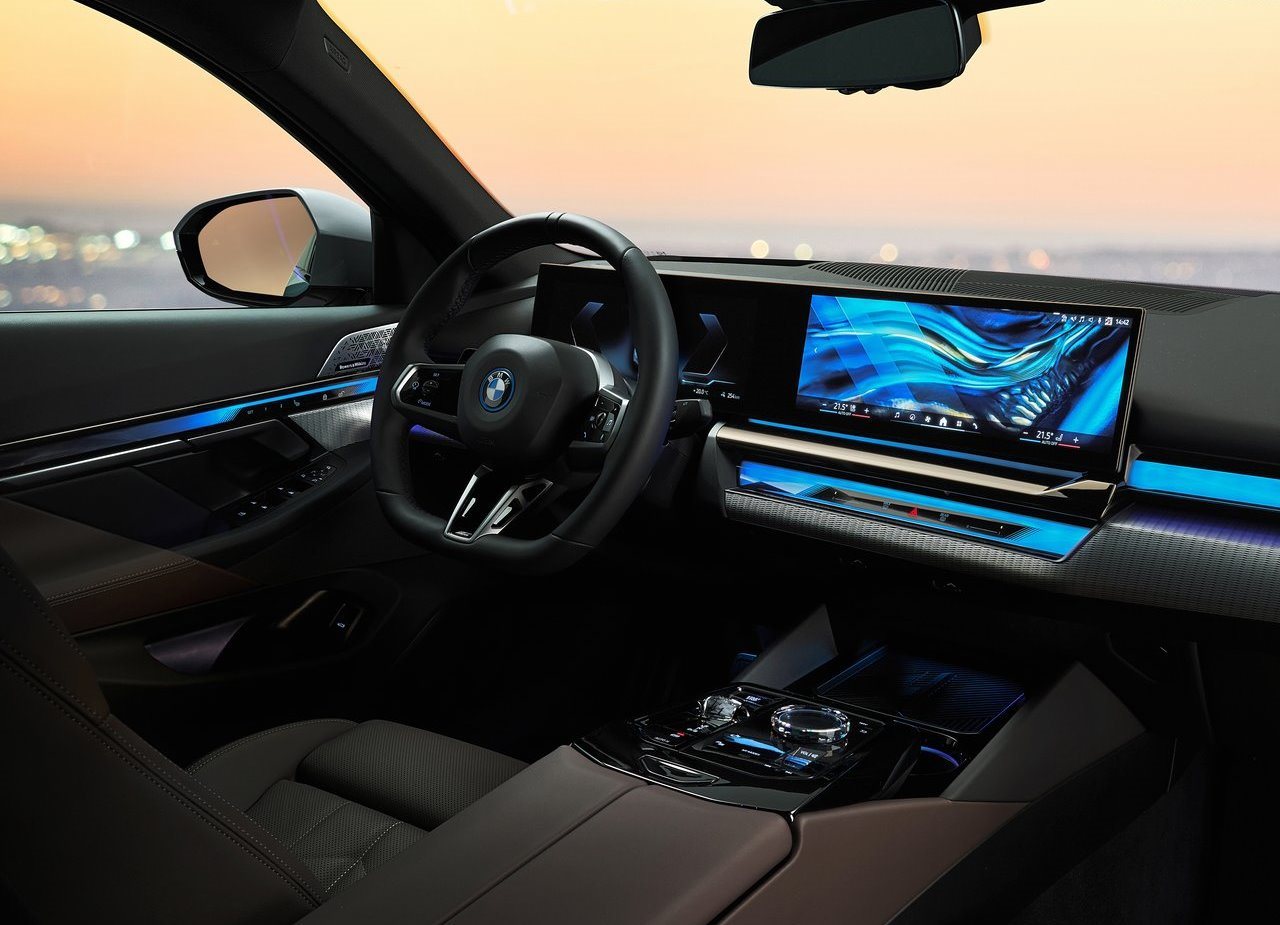 2024 - BMW 5 SERIES SEDAN, foto 8