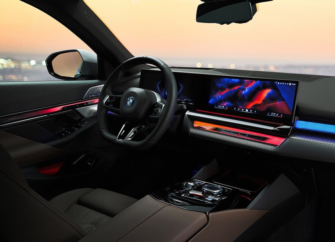 2024 - BMW 5 SERIES SEDAN, foto 9