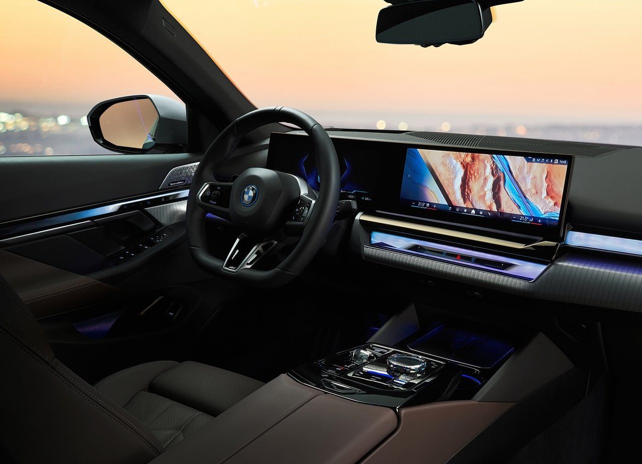 2024 - BMW 5 SERIES SEDAN, foto 10