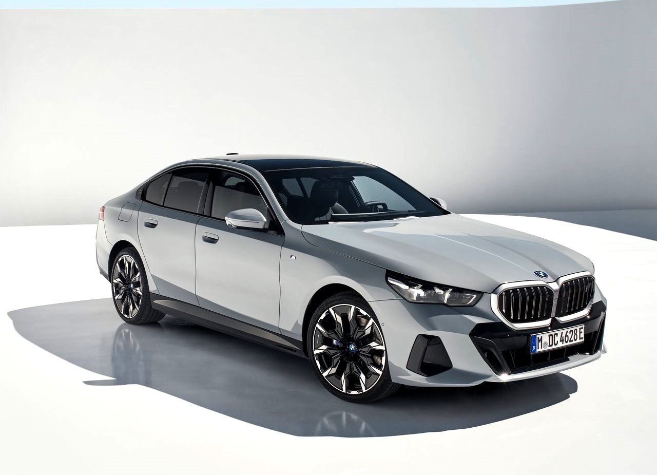 2024 - BMW i5, foto 1