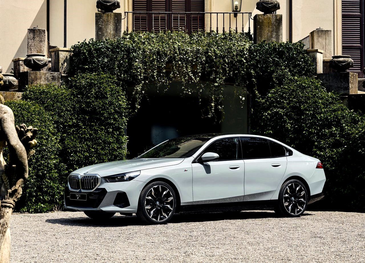 2024 - BMW i5, foto 11