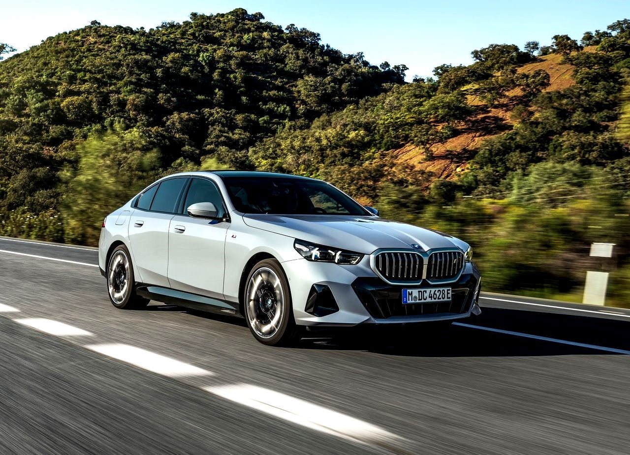 2024 - BMW i5, foto 18