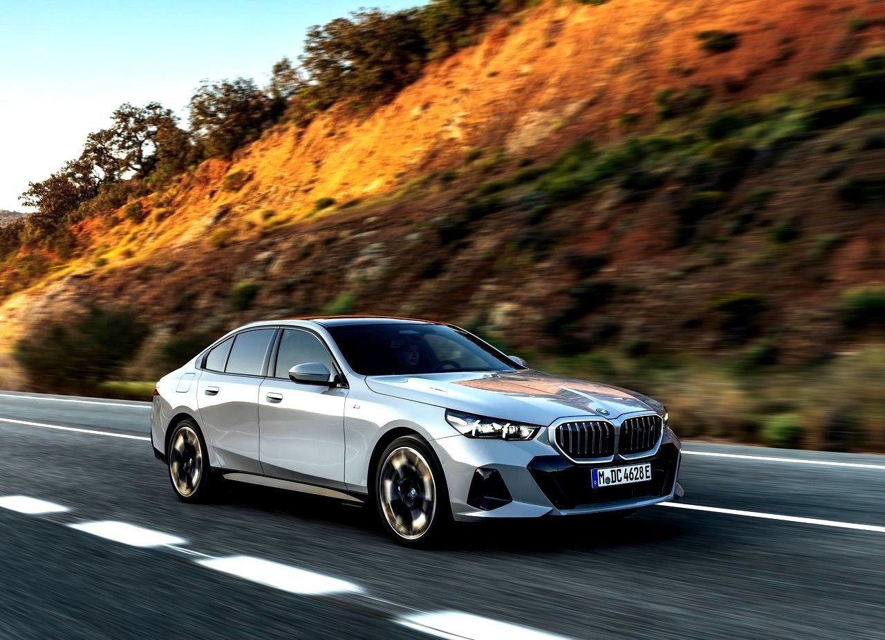 2024 - BMW i5, foto 21
