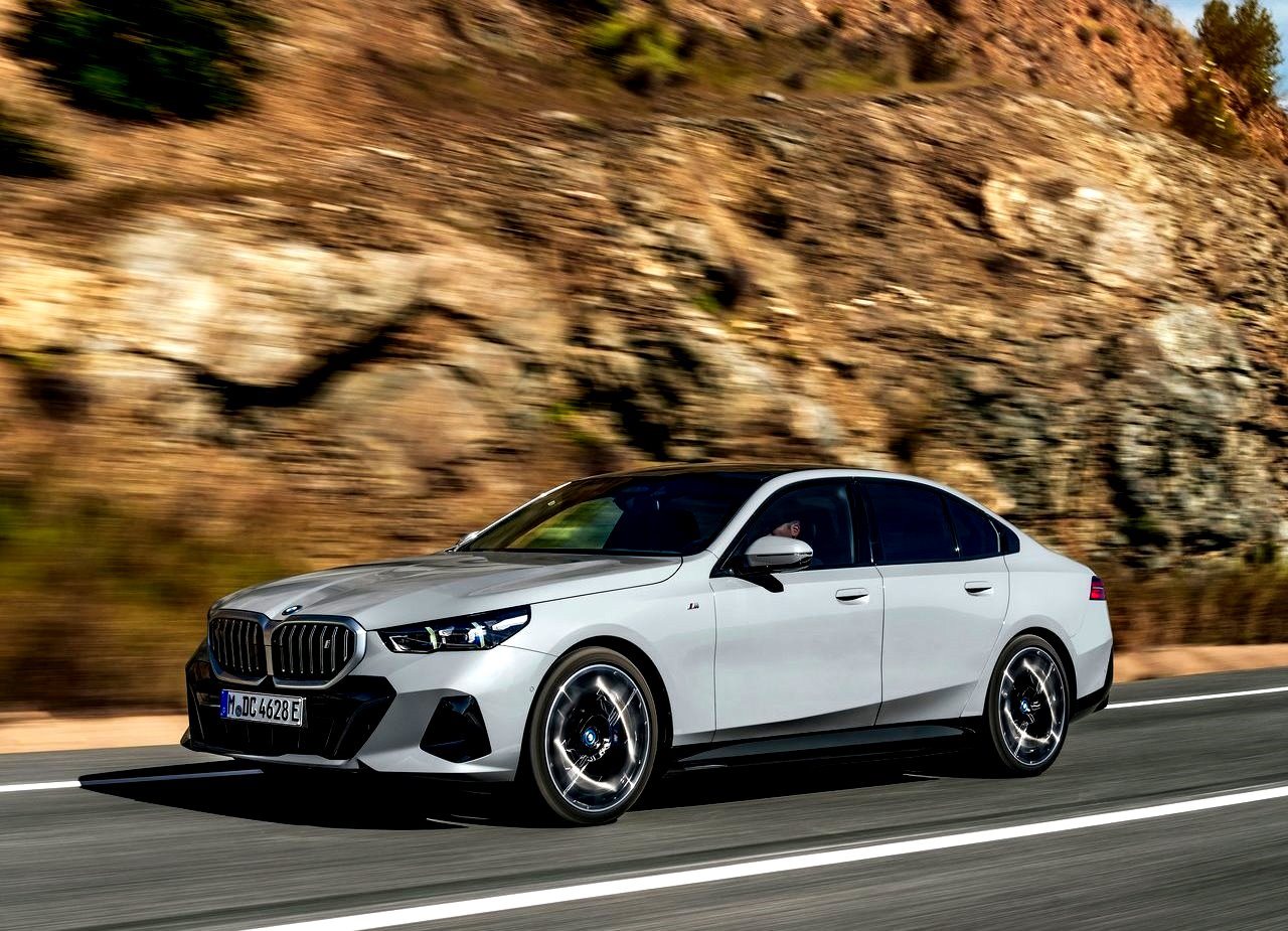 2024 - BMW i5, foto 22