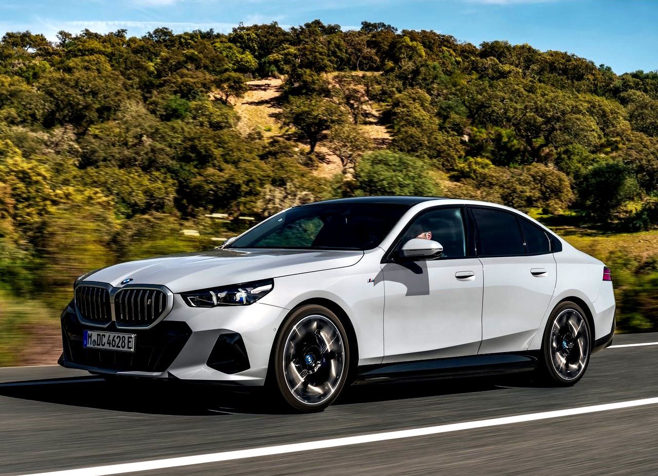 2024 - BMW i5, foto 23