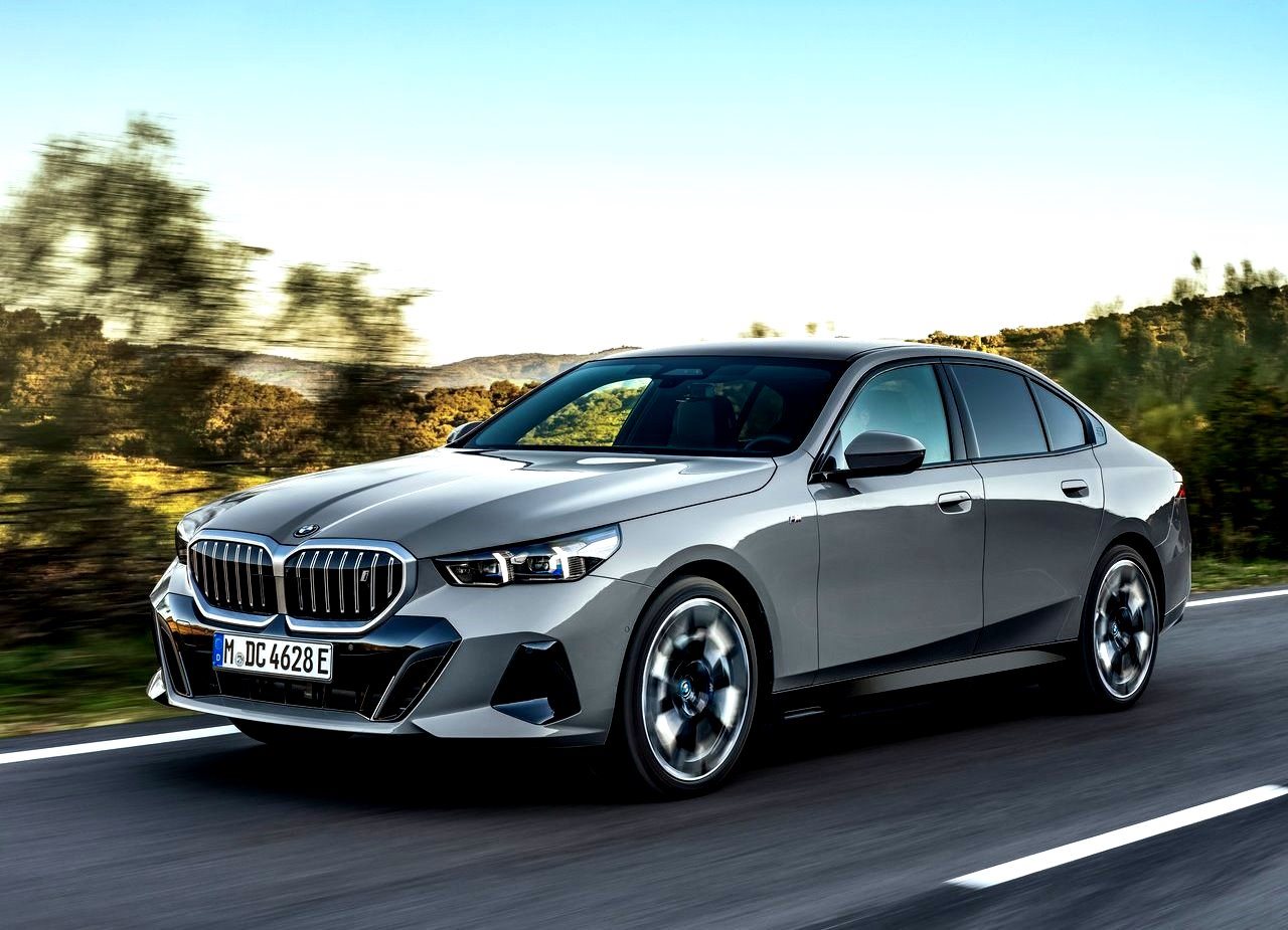 2024 - BMW i5, foto 32