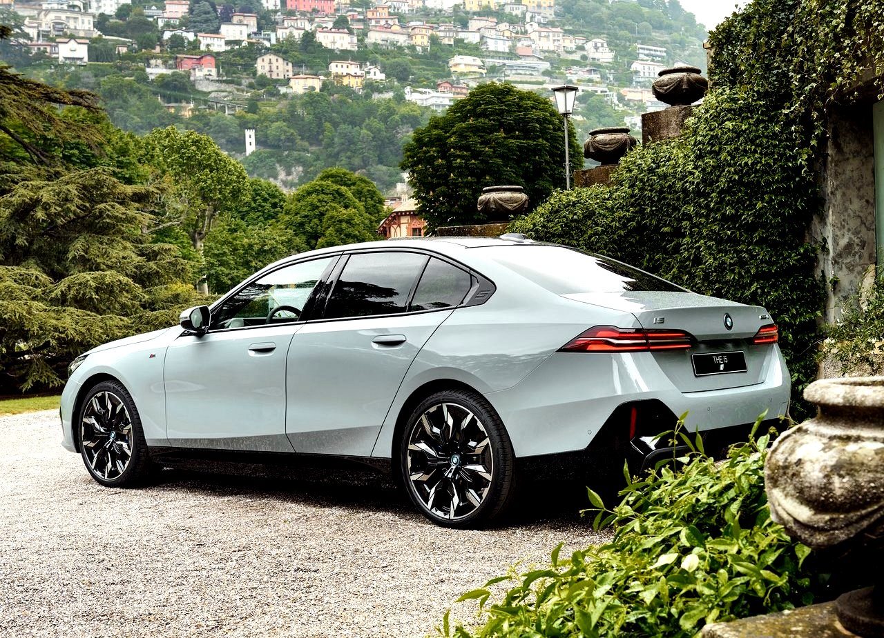 2024 - BMW i5, foto 53