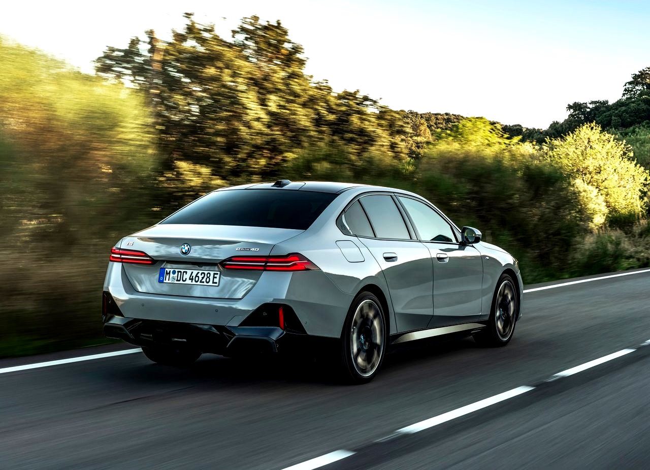 2024 - BMW i5, foto 62