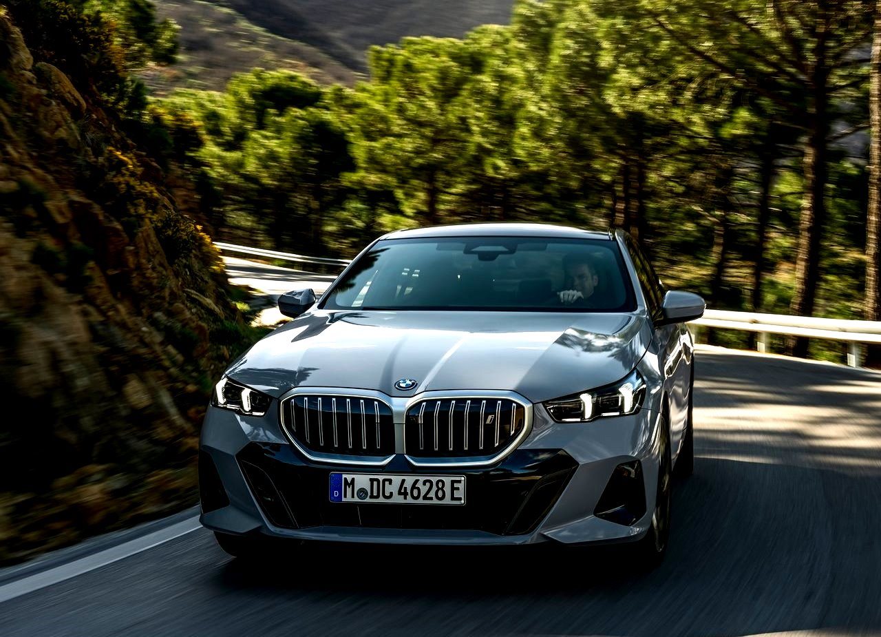 2024 - BMW i5, foto 68