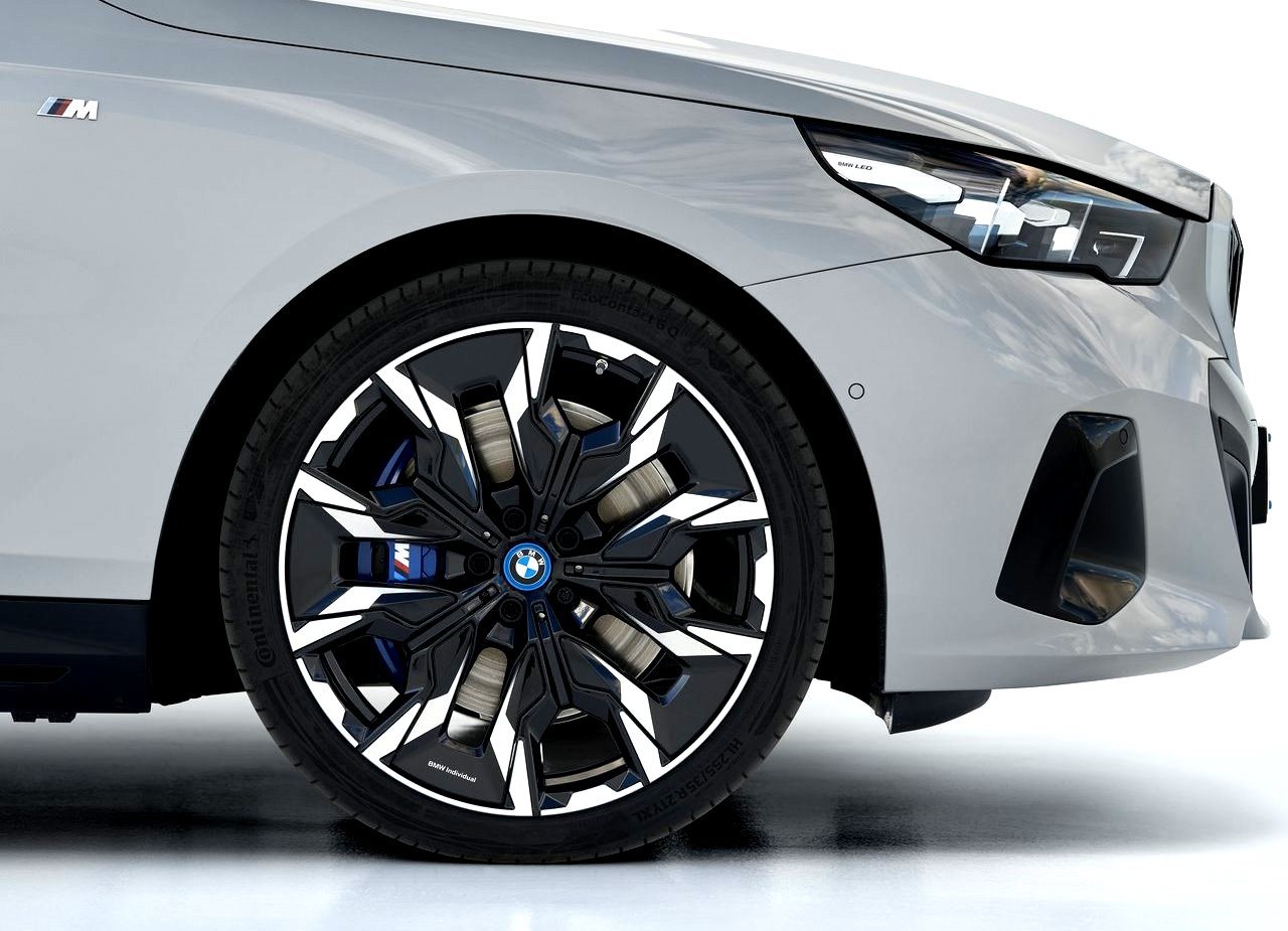 2024 - BMW i5, foto 103