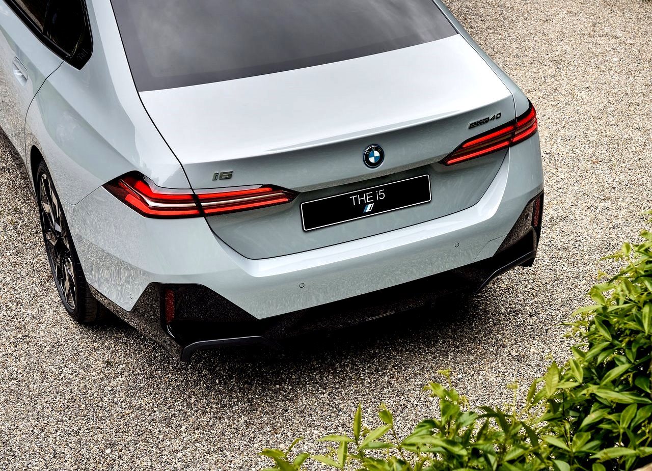 2024 - BMW i5, foto 106