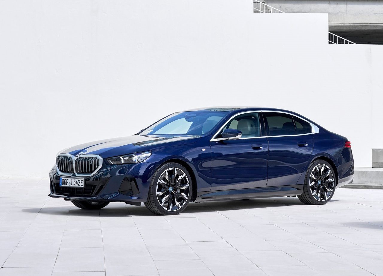 2024 - BMW i5, foto 130
