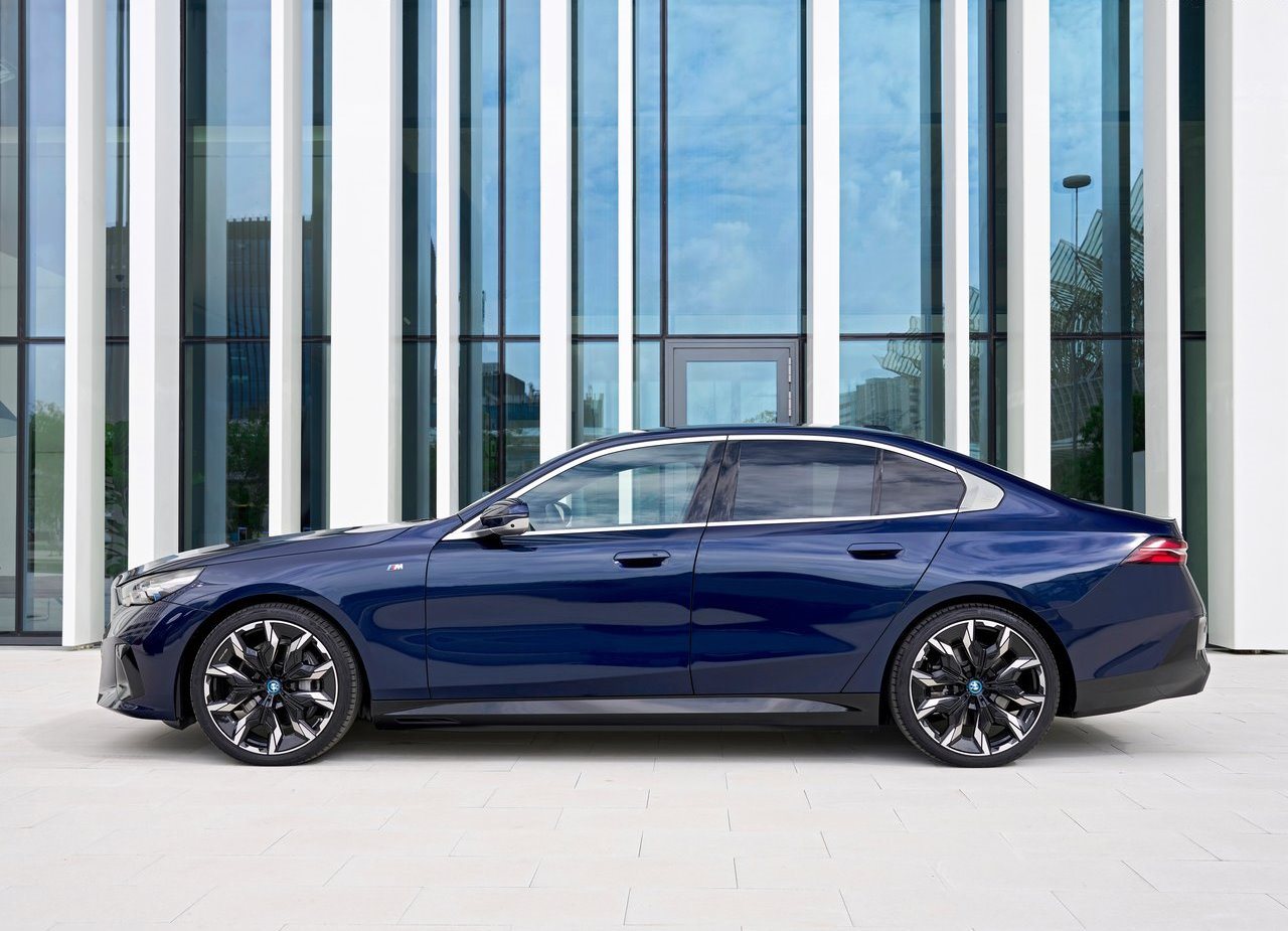 2024 - BMW i5, foto 179