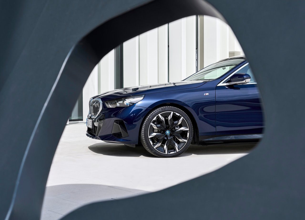 2024 - BMW i5, foto 225