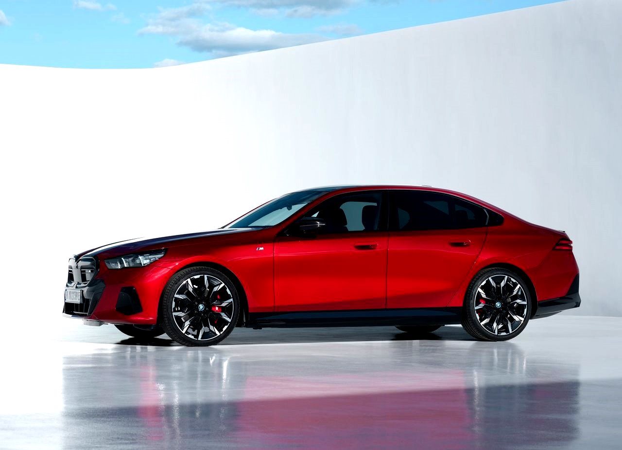 BMW i5 M60, foto 6