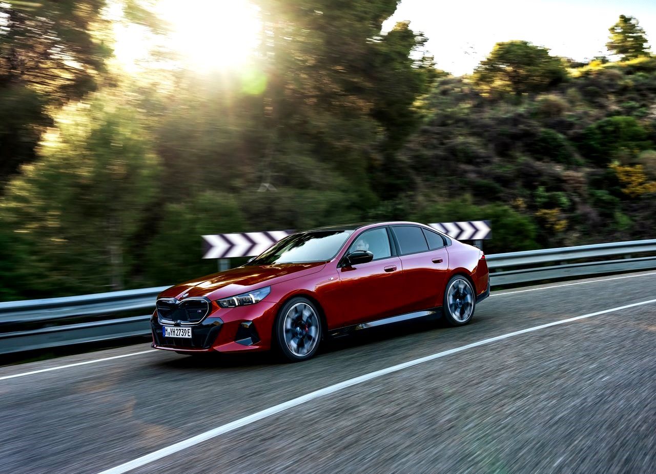 BMW i5 M60, foto 31