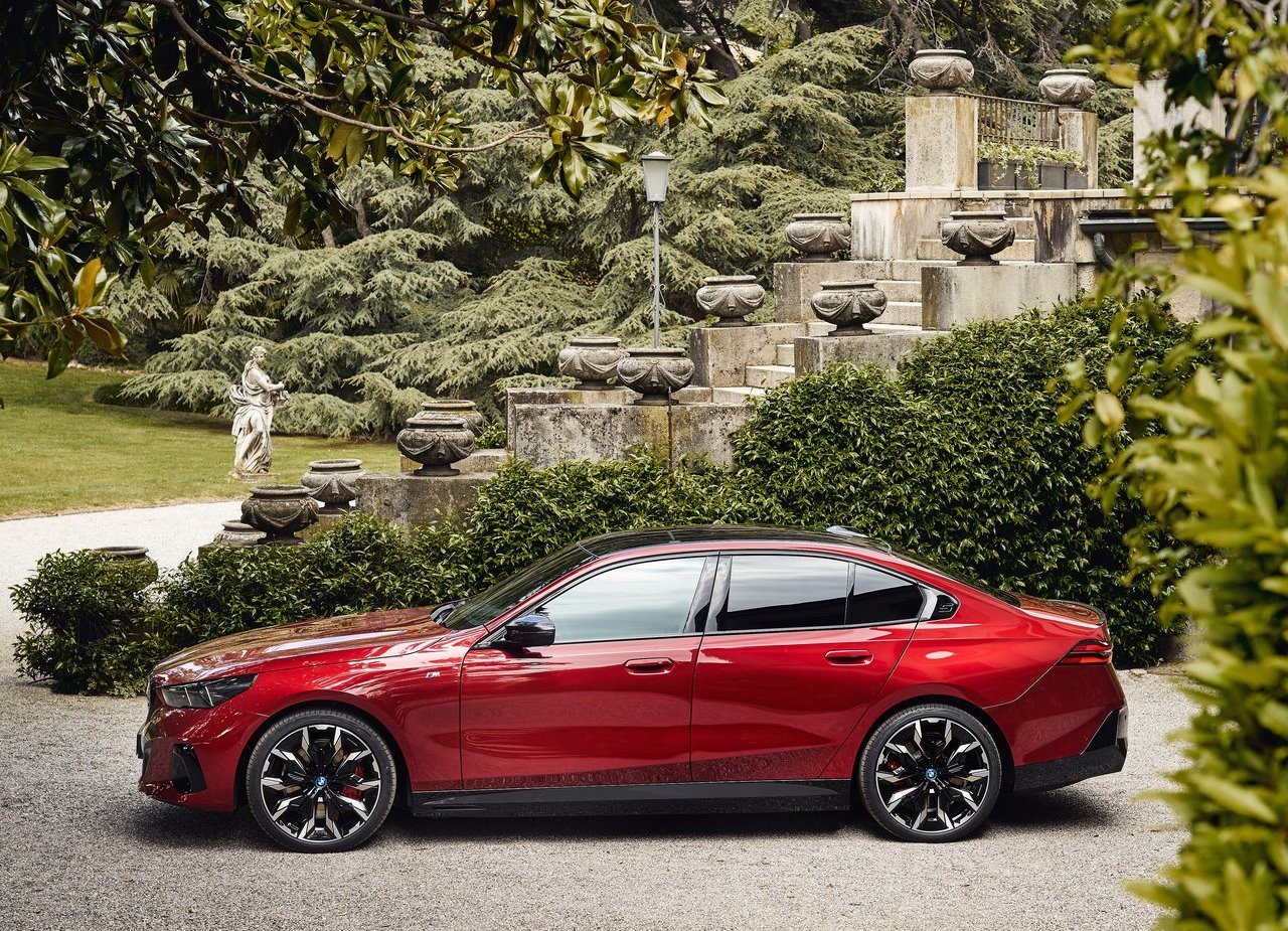 BMW i5 M60, foto 39