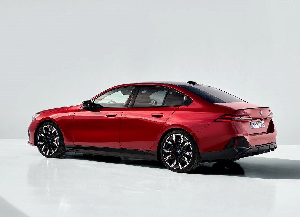 BMW i5 M60, foto 44