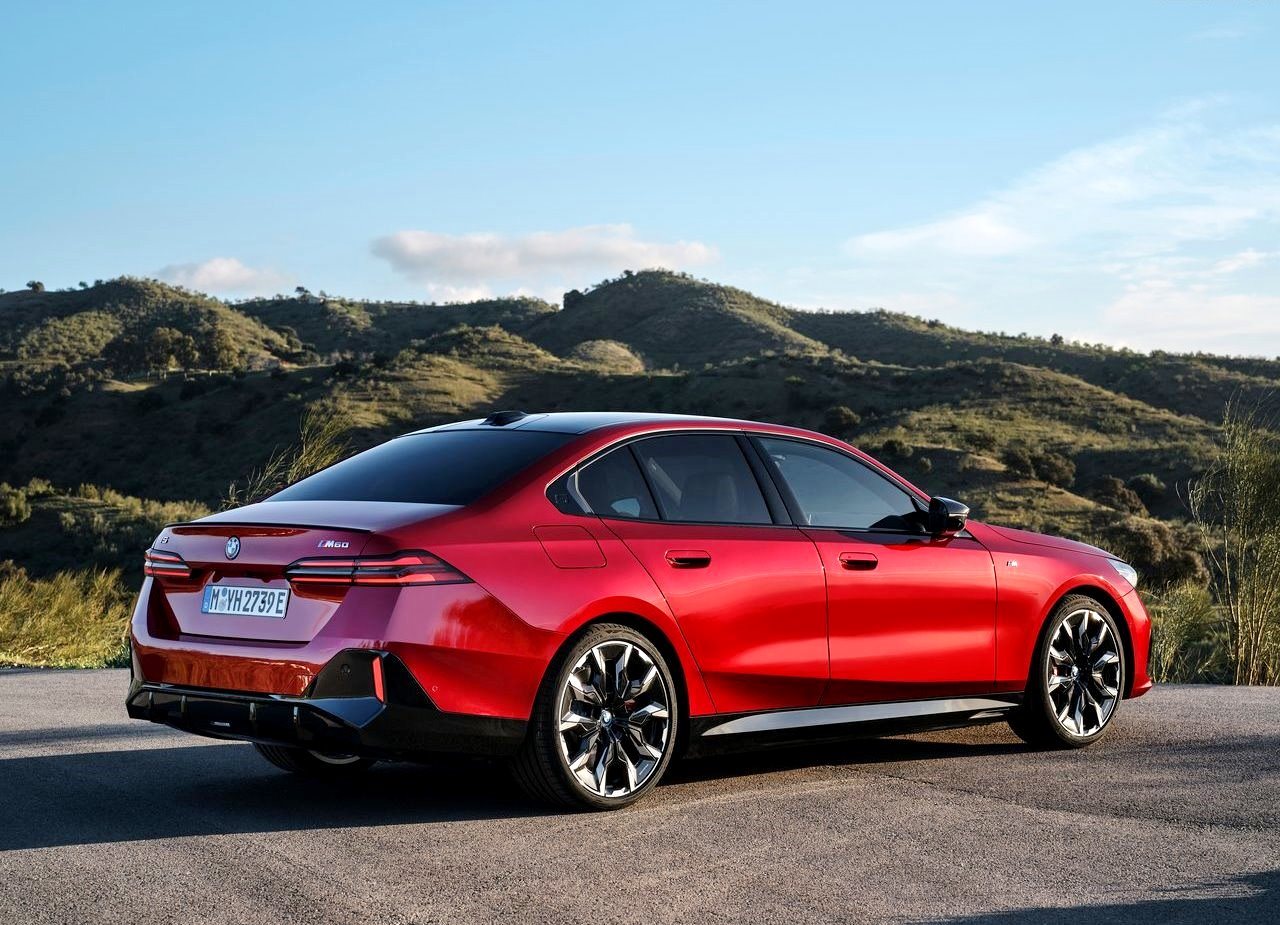 BMW i5 M60, foto 47