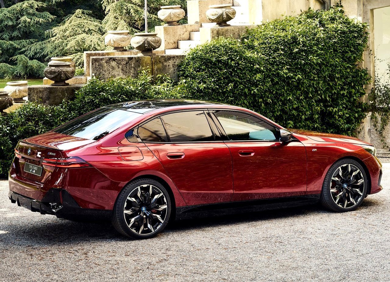 BMW i5 M60, foto 48