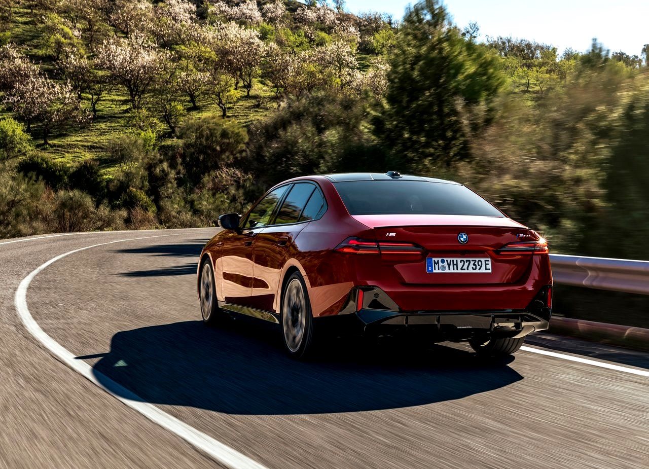 BMW i5 M60, foto 55