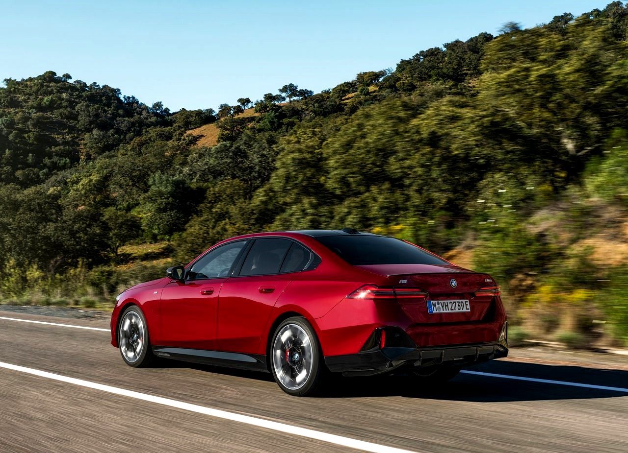 BMW i5 M60, foto 59