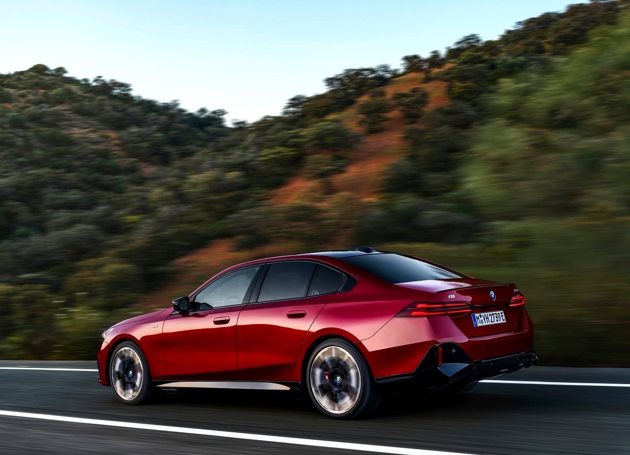 BMW i5 M60, foto 61