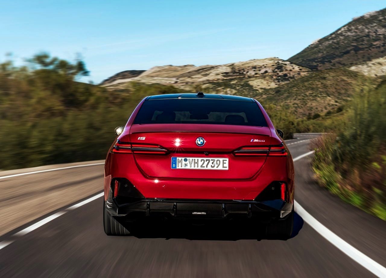 BMW i5 M60, foto 67