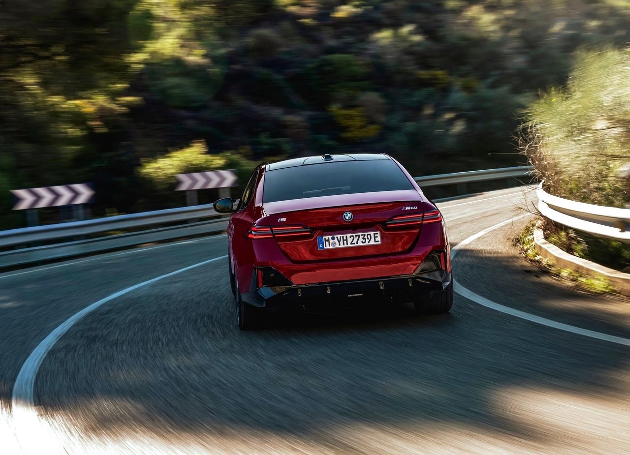 BMW i5 M60, foto 68