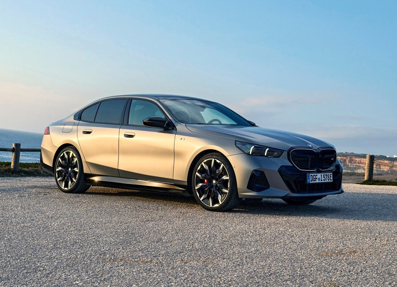BMW i5 M60, foto 102