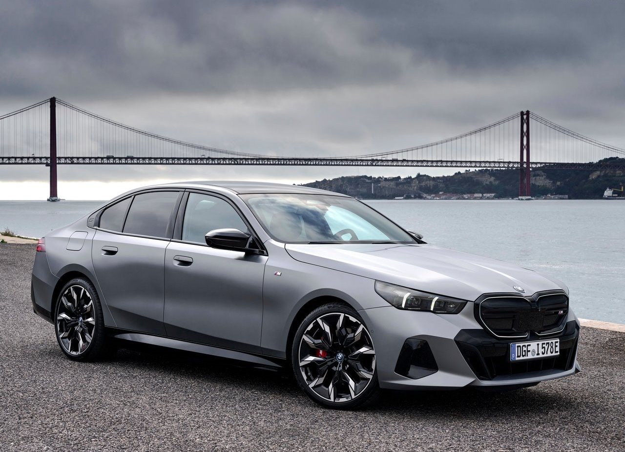 BMW i5 M60, foto 106