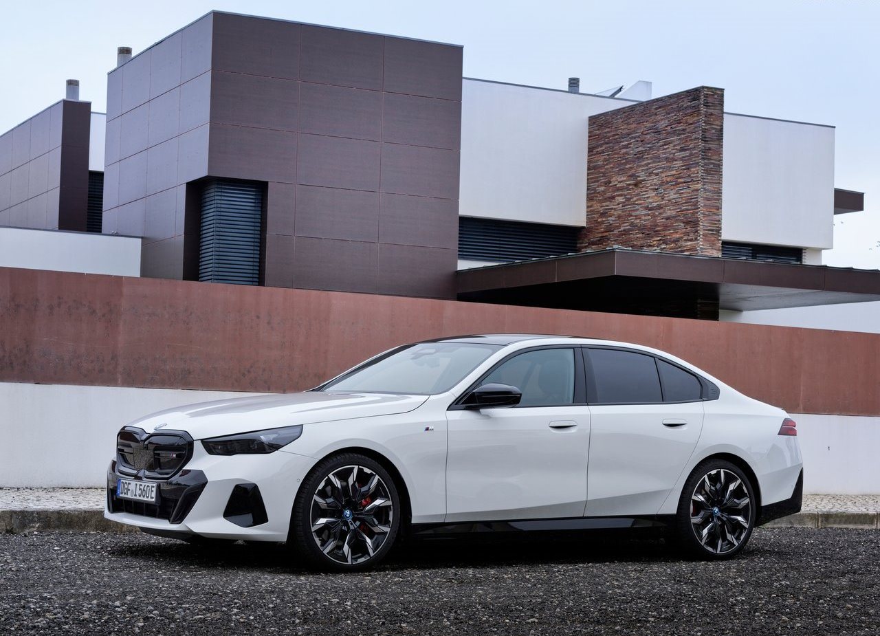 BMW i5 M60, foto 113