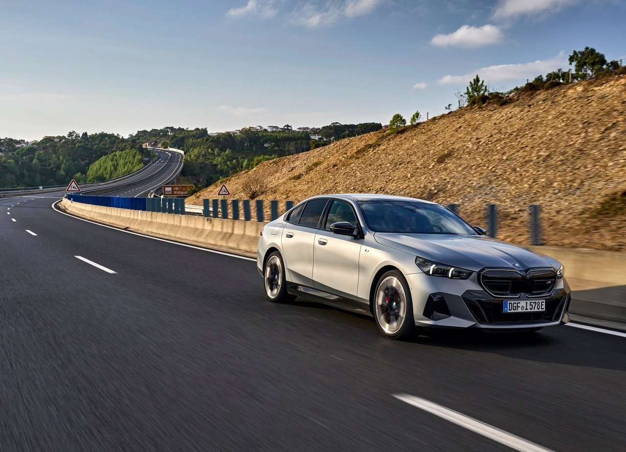 BMW i5 M60, foto 136