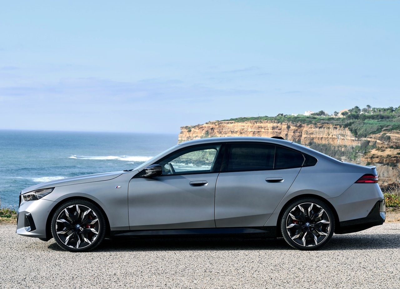 BMW i5 M60, foto 140
