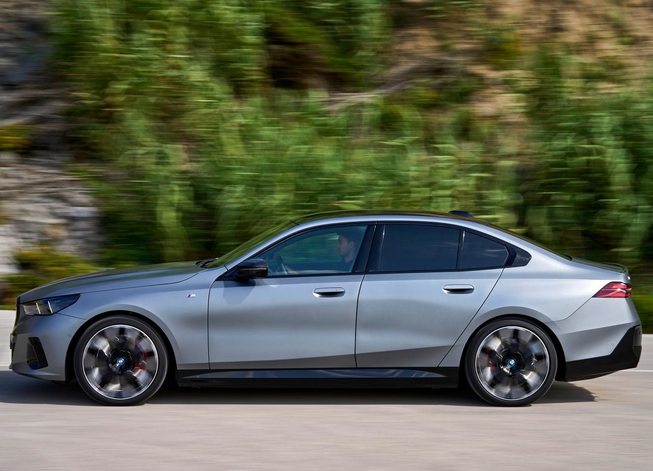BMW i5 M60, foto 146