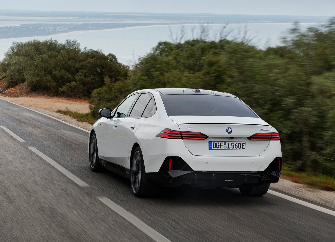 BMW i5 M60, foto 160