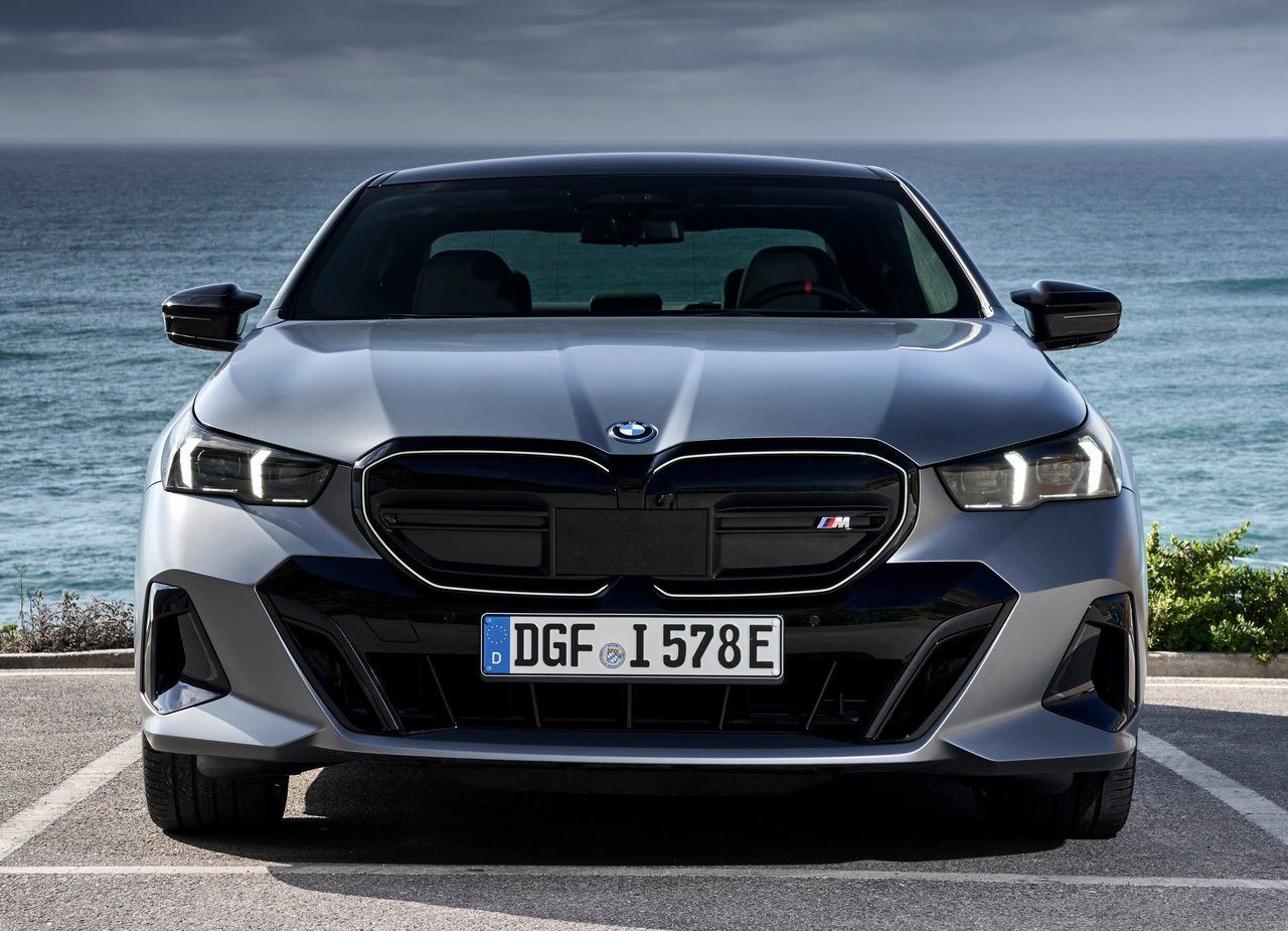 BMW i5 M60, foto 170