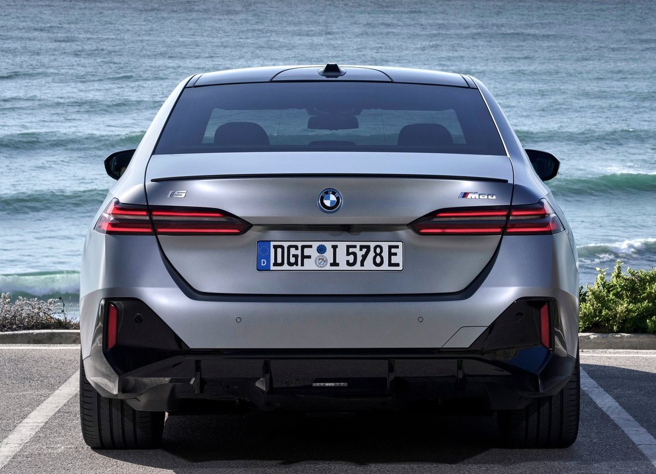 BMW i5 M60, foto 177